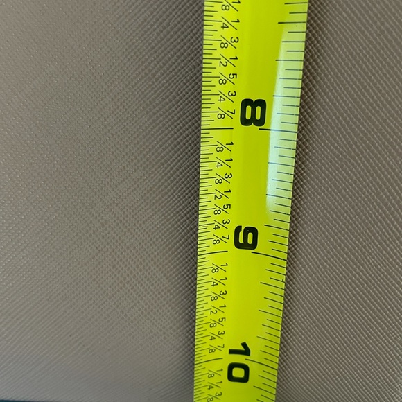 Light Tan Purse. Possibly Target Brand. NWOT. - Picture 14 of 16